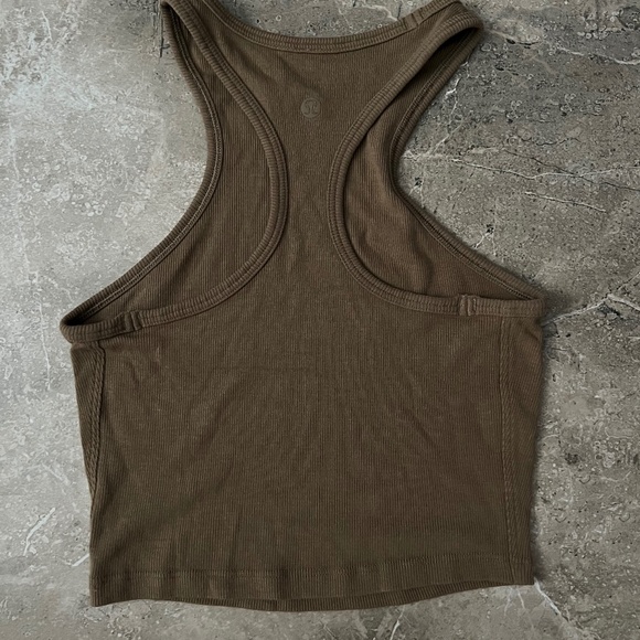 Lululemon LA Front Racer Crop Tank - Picture 5 of 7